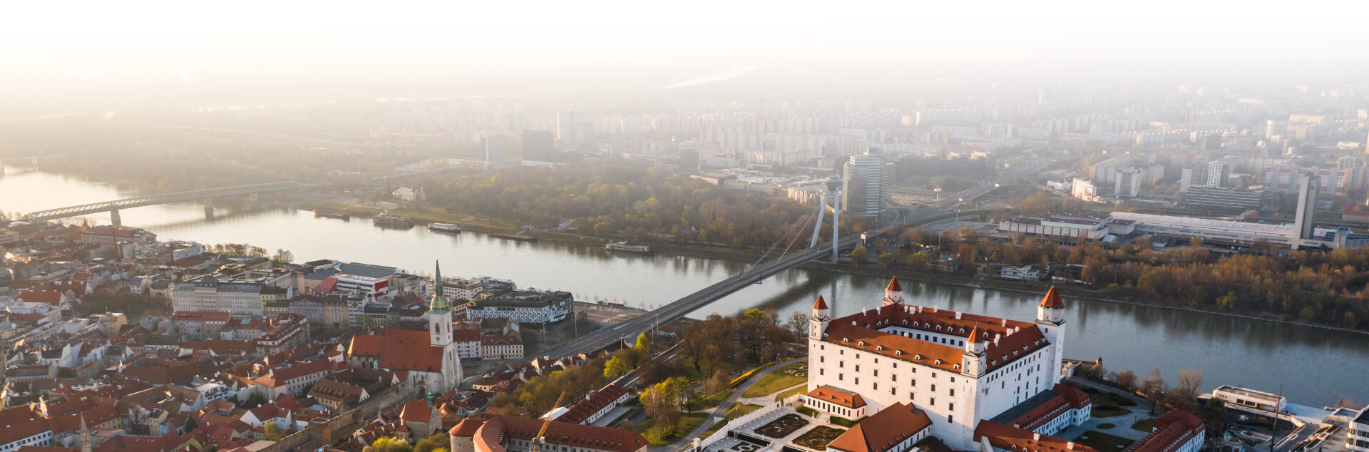 bratislava footer